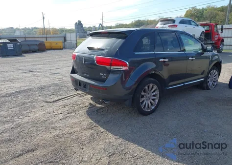 2013 Lincoln Mkx z USA, uszkodzony, nr VIN 2LMDJ8JKXDBL43304